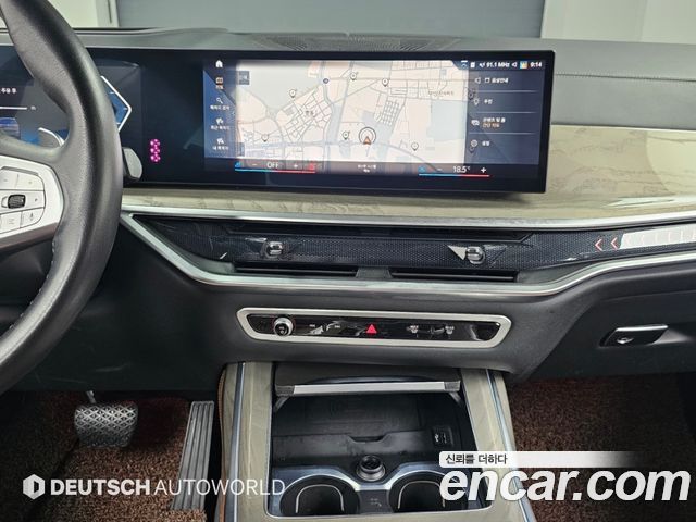 BMW X7 (G07) xDrive 40i Design Pure Excellence 7-Seater 2023 — фото 18