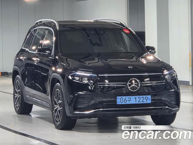 Mercedes-Benz EQB (X243) EQB300 4MATIC AMG Line 2023 — фото 2