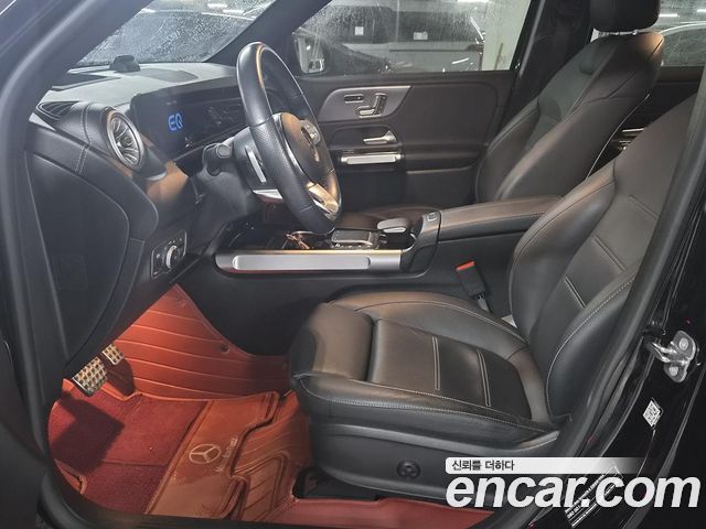 Mercedes-Benz EQB (X243) EQB300 4MATIC AMG Line 2023 — фото 8