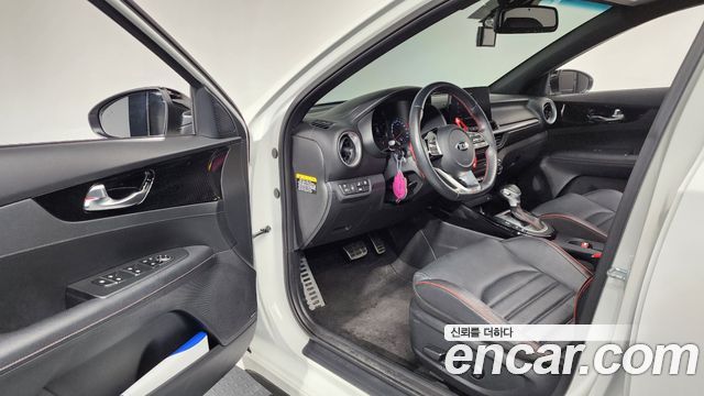Kia K3 5Door GT Signature 2021 — фото 10