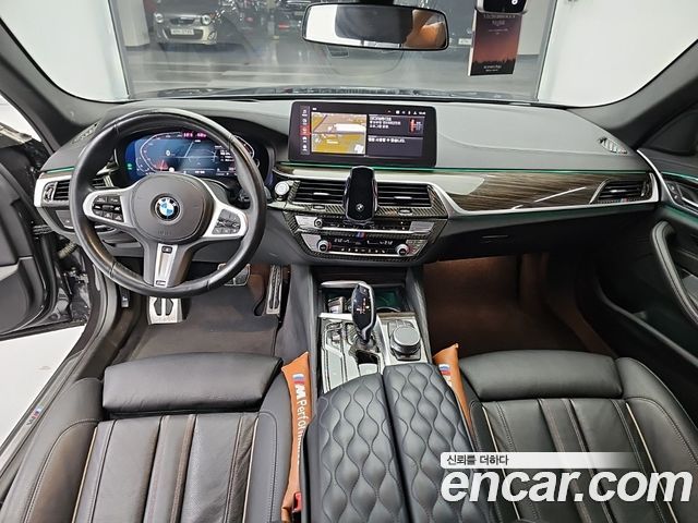 BMW 5 Series (G30) 520i M Sport 2022 — фото 6