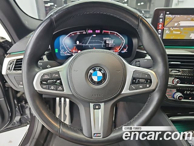 BMW 5 Series (G30) 520i M Sport 2022 — фото 8