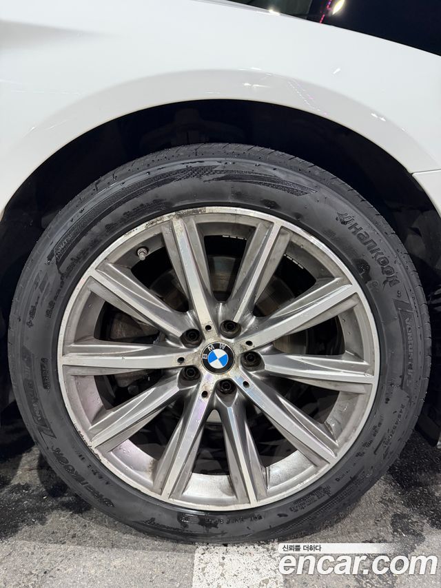 BMW 5 Series (G30) 520i Luxury 2018 — фото 5