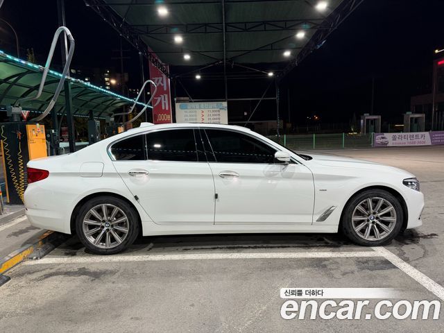 BMW 5 Series (G30) 520i Luxury 2018 — фото 18