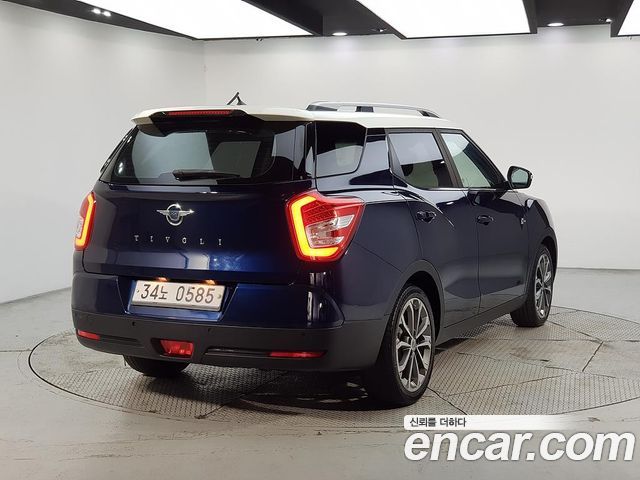 KG Mobility (SsangYong) Tivoli Air Diesel RX 4WD 2016 — фото 4