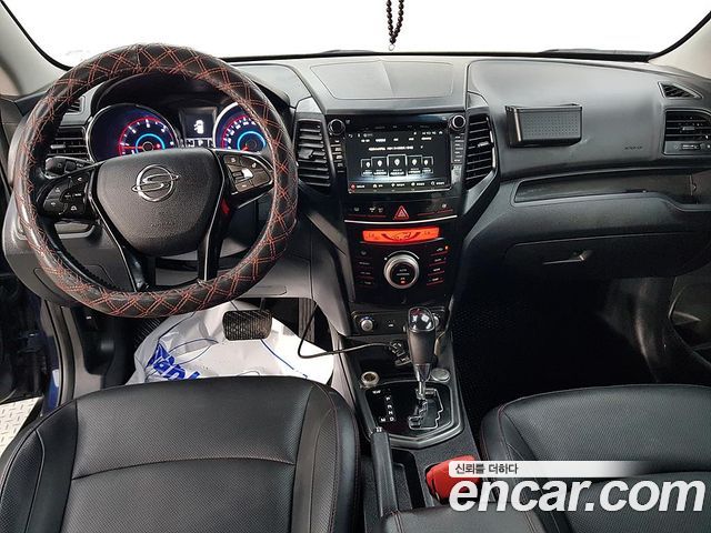 KG Mobility (SsangYong) Tivoli Air Diesel RX 4WD 2016 — фото 5
