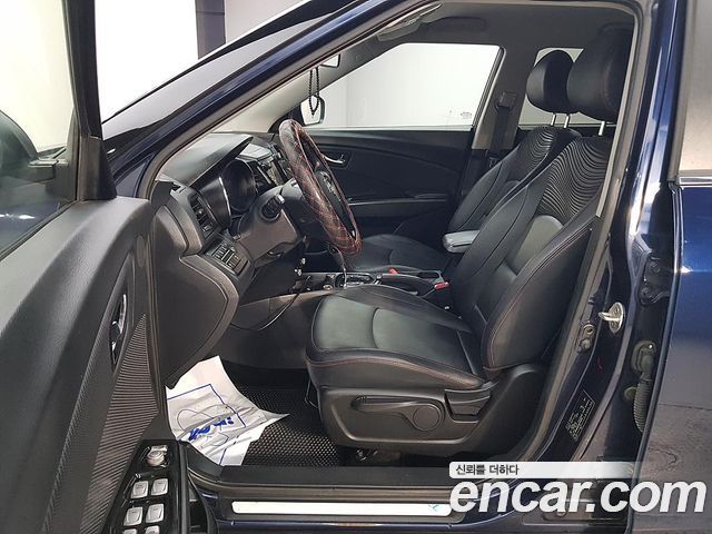 KG Mobility (SsangYong) Tivoli Air Diesel RX 4WD 2016 — фото 8