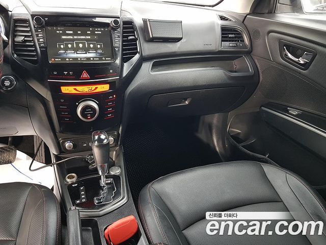 KG Mobility (SsangYong) Tivoli Air Diesel RX 4WD 2016 — фото 10