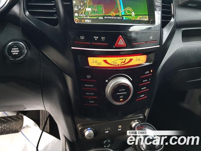 KG Mobility (SsangYong) Tivoli Air Diesel RX 4WD 2016 — фото 16