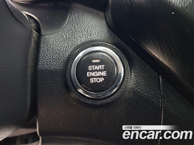 KG Mobility (SsangYong) Tivoli Air Diesel RX 4WD 2016 — фото 19