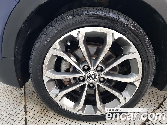KG Mobility (SsangYong) Tivoli Air Diesel RX 4WD 2016 — фото 24