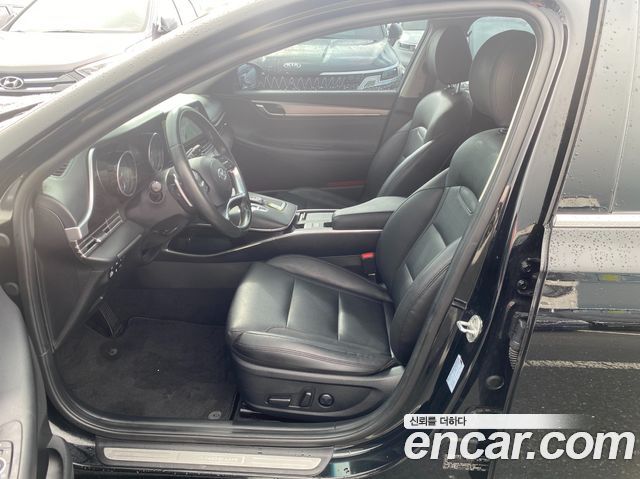 Hyundai Grandeur (IG) 3.0 LPi Rent Car Modern 2022 — фото 17