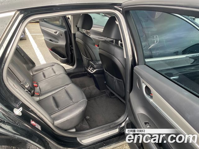 Hyundai Grandeur (IG) 3.0 LPi Rent Car Modern 2022 — фото 20