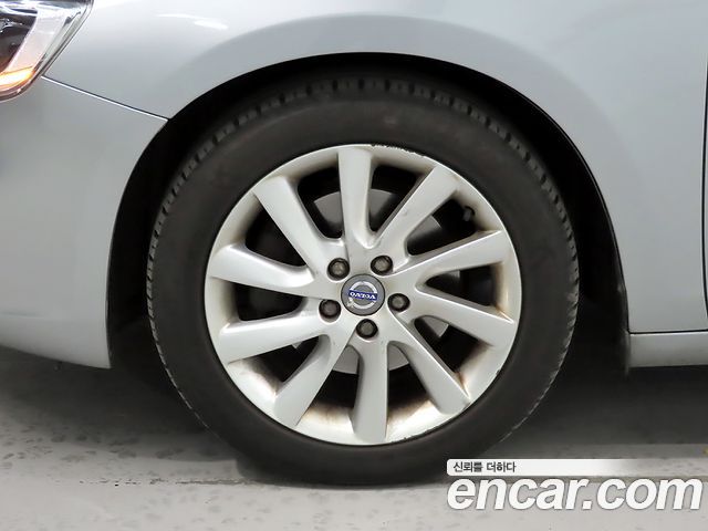 Volvo S60 D2 2nd 2015 — фото 24