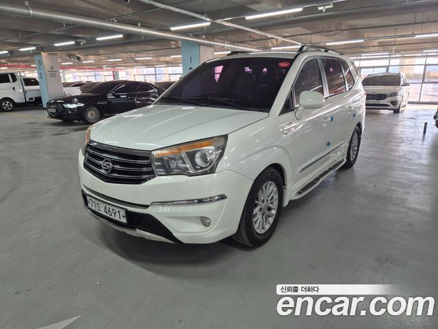KG Mobility (SsangYong) Korando Turismo 4WD GT 11-seater 2014 — фото 3
