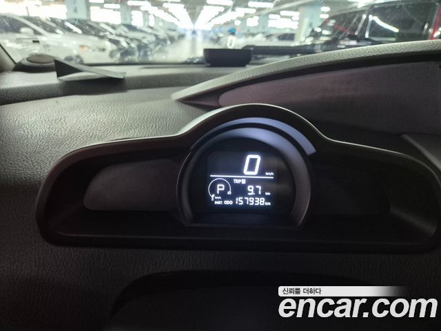 KG Mobility (SsangYong) Korando Turismo 4WD GT 11-seater 2014 — фото 21