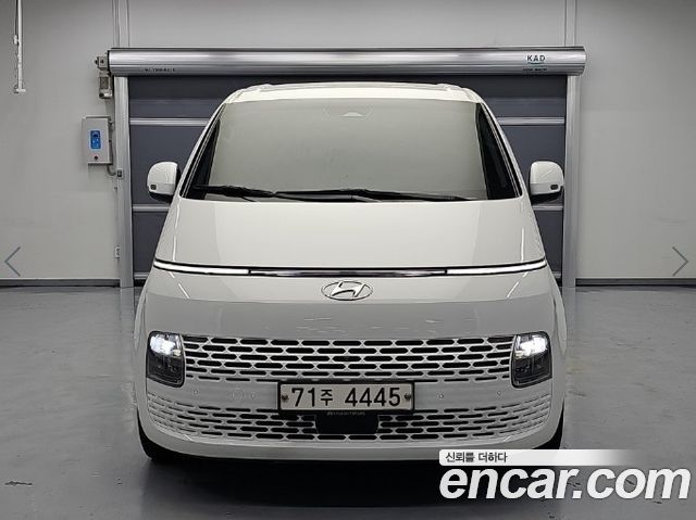 Hyundai Staria L3.5 Tourer 11-Seater Modern 2022 — фото 2