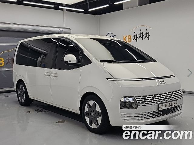 Hyundai Staria L3.5 Tourer 11-Seater Modern 2022 — фото 4