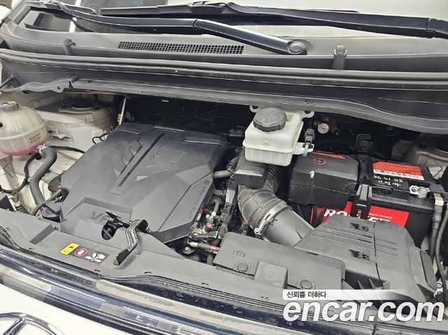 Hyundai Staria L3.5 Tourer 11-Seater Modern 2022 — фото 5