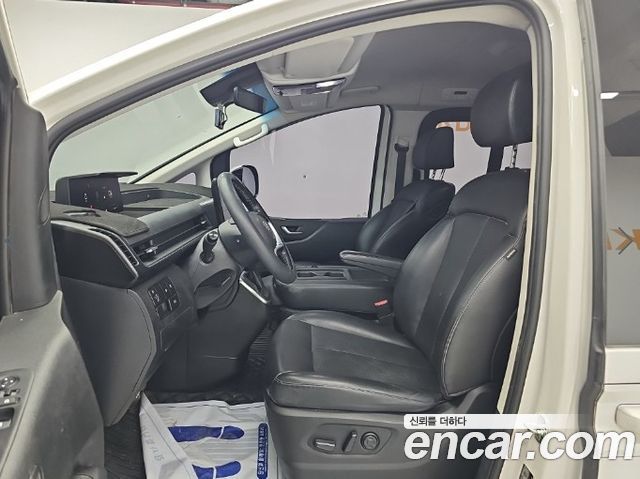 Hyundai Staria L3.5 Tourer 11-Seater Modern 2022 — фото 15