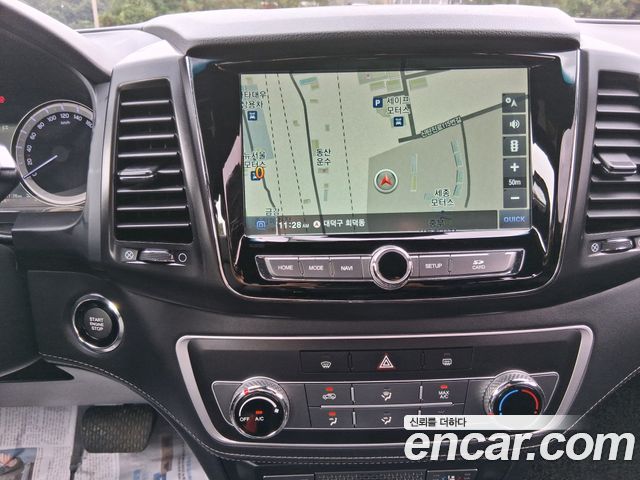 KG Mobility (SsangYong) Rexton Sports Khan Diesel 2.2 4WD Prestige Special (5-Link) 2020 — фото 8
