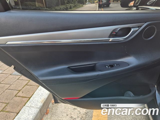 Hyundai Grandeur (IG) 2.5 Premium Choice 2022 — фото 8