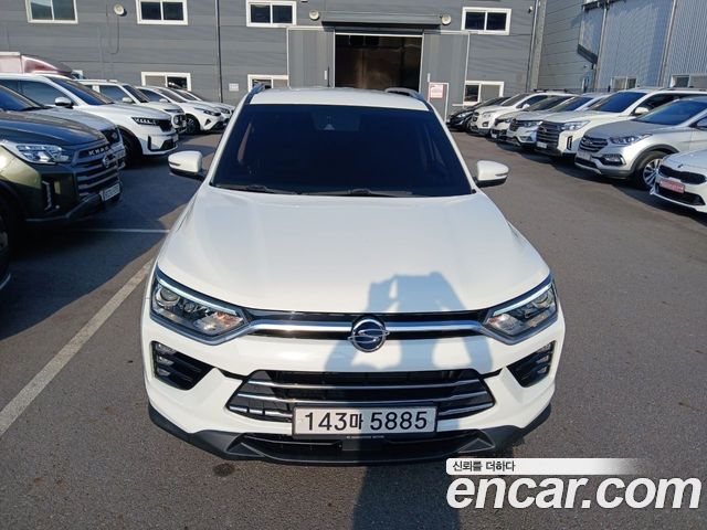 KG Mobility (SsangYong) Beautiful Korando Gasoline 1.5 2WD R-Plus 2022 — фото 3