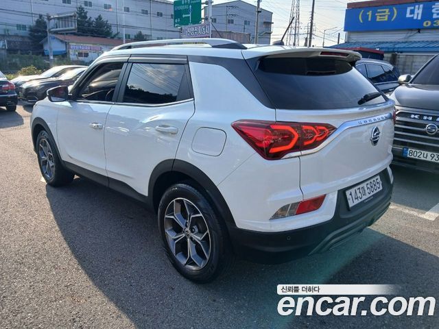 KG Mobility (SsangYong) Beautiful Korando Gasoline 1.5 2WD R-Plus 2022 — фото 5