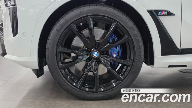 BMW X7 (G07) M60i xDrive M sport 6STR 2025 — фото 5