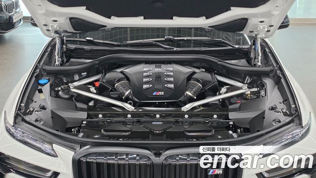 BMW X7 (G07) M60i xDrive M sport 6STR 2025 — фото 6