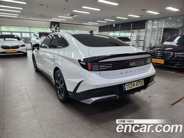 Hyundai Sonata The Edge (DN8) 1.6 Turbo Premium 2024 — фото 2