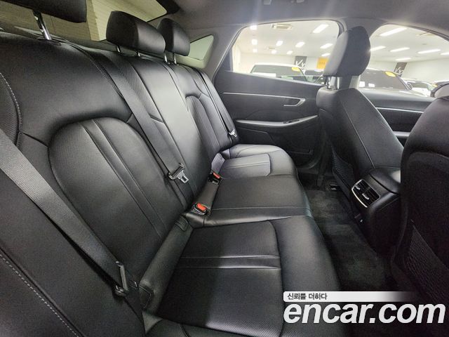 Hyundai Sonata The Edge (DN8) 1.6 Turbo Premium 2024 — фото 22