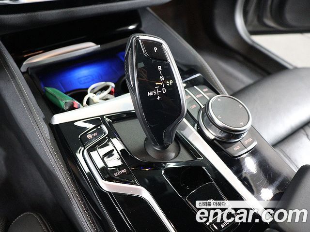 BMW 5 Series (G30) 530i M Sport Package 2022 — фото 9