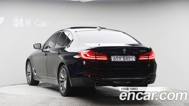 BMW 5 Series (G30) 520i Luxury 2019 — фото 2