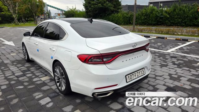 Hyundai Grandeur (IG) 2.4 Premium 2019 — фото 22