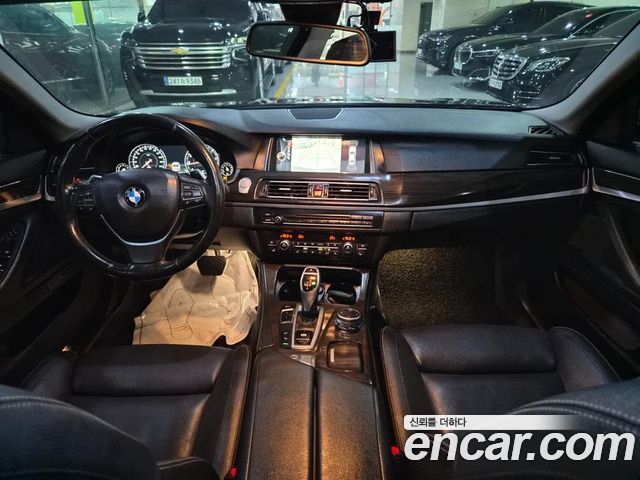 BMW 5 Series (F10) 528i Luxury Plus 2016 — фото 7