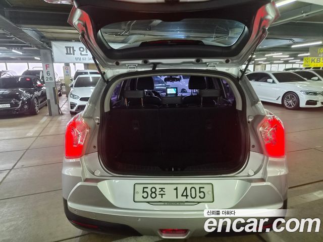 KG Mobility (SsangYong) Tivoli VX 2WD 2015 — фото 5