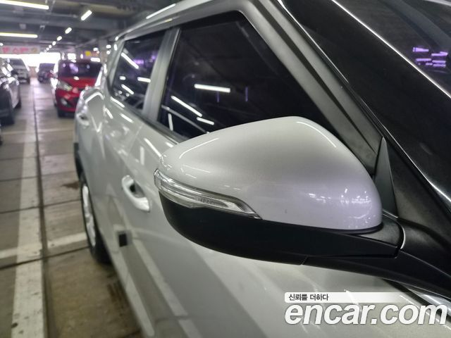 KG Mobility (SsangYong) Tivoli VX 2WD 2015 — фото 23