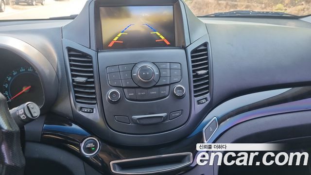 Chevrolet Orlando 2.0 Diesel LT Convenience Pack 2013 — фото 10