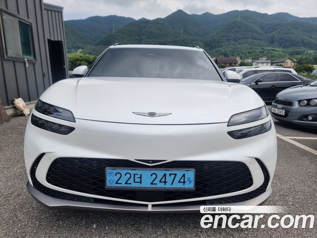 Genesis GV60 Standard AWD 2022 — фото 3