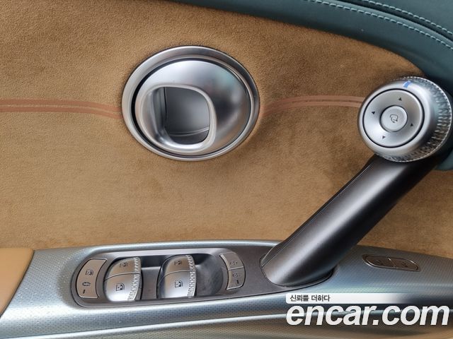 Genesis GV60 Standard AWD 2022 — фото 20