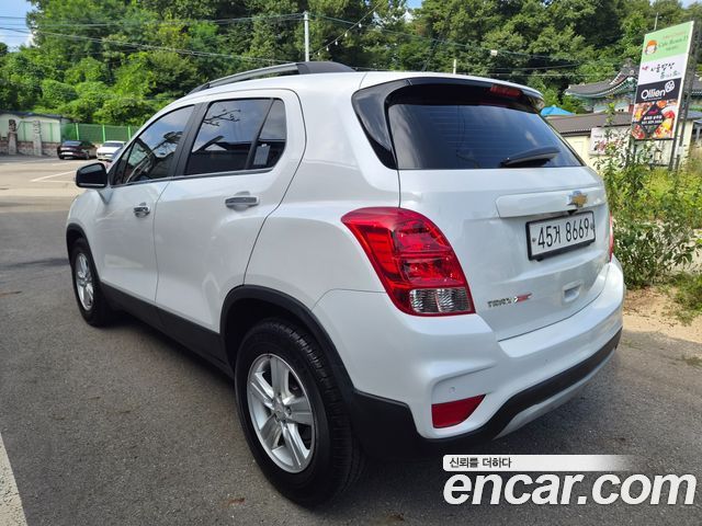 Chevrolet Trax 1.4 LT Deluxe 2017 — фото 3