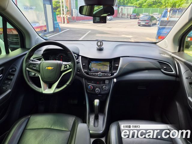 Chevrolet Trax 1.4 LT Deluxe 2017 — фото 7