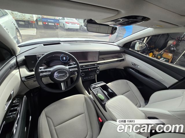 Hyundai Tucson (NX4) Gasoline 1.6 Turbo 2WD Inspiration 2025 — фото 7