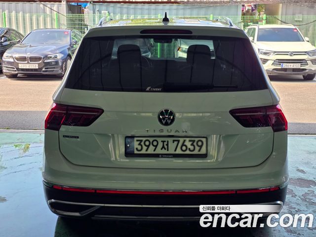 Volkswagen Tiguan Allspace 2.0 TSI Prestige 2023 — фото 3