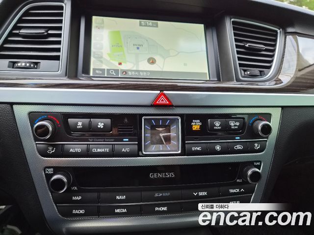 Genesis G80 3.3 GDI AWD Luxury 2019 — фото 22