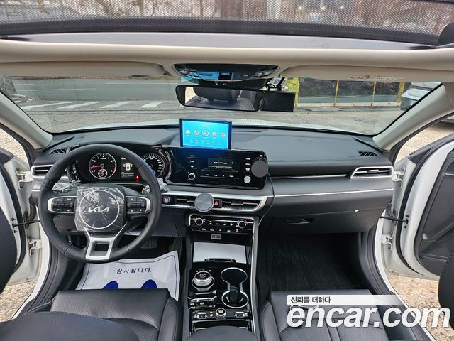 Kia K5 (III) 2.0 LPI(Renter car) Strandard 2023 — фото 16