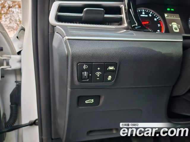 Kia K5 (III) 2.0 LPI(Renter car) Strandard 2023 — фото 22