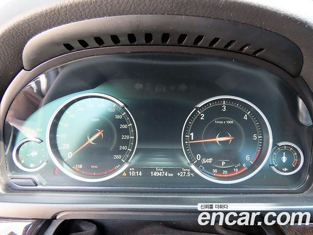 BMW 5 Series (F10) 520d 2013 — фото 9