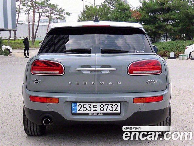 MINI Cooper Clubman Classic 2nd 2023 — фото 4